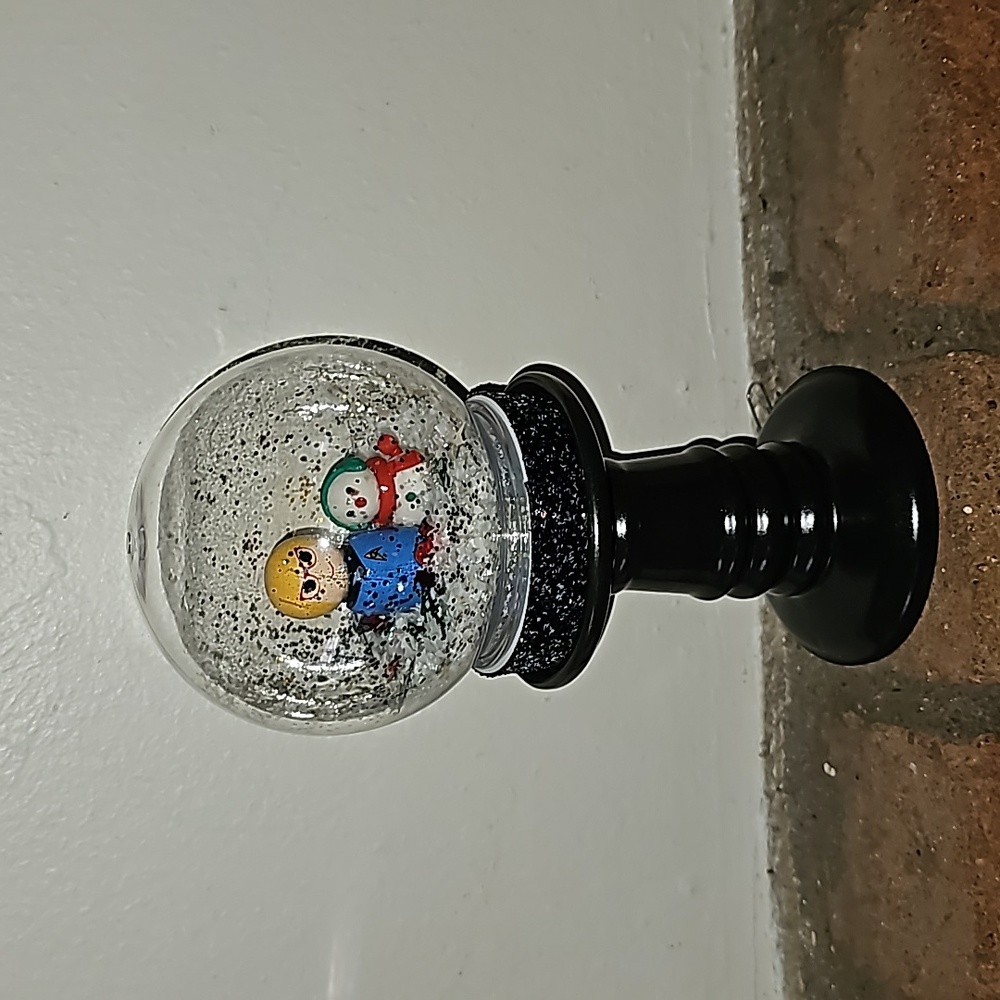 Star Trek DIY Snowglobe